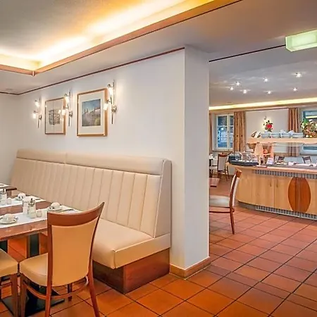 Otel Passauer Wolf 4*