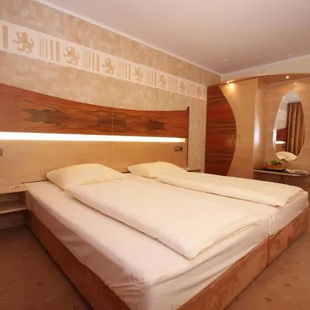 Otel Passauer Wolf 4*