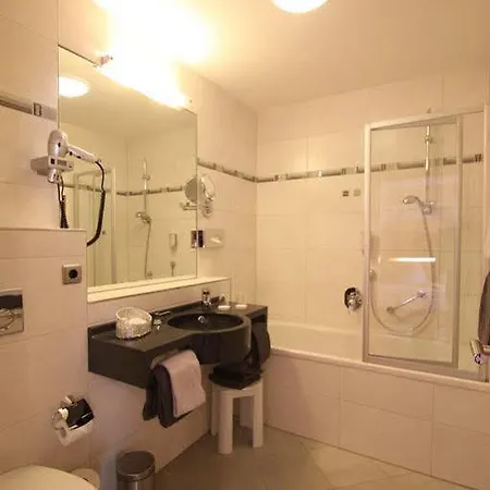 파사우어 볼프 파사우